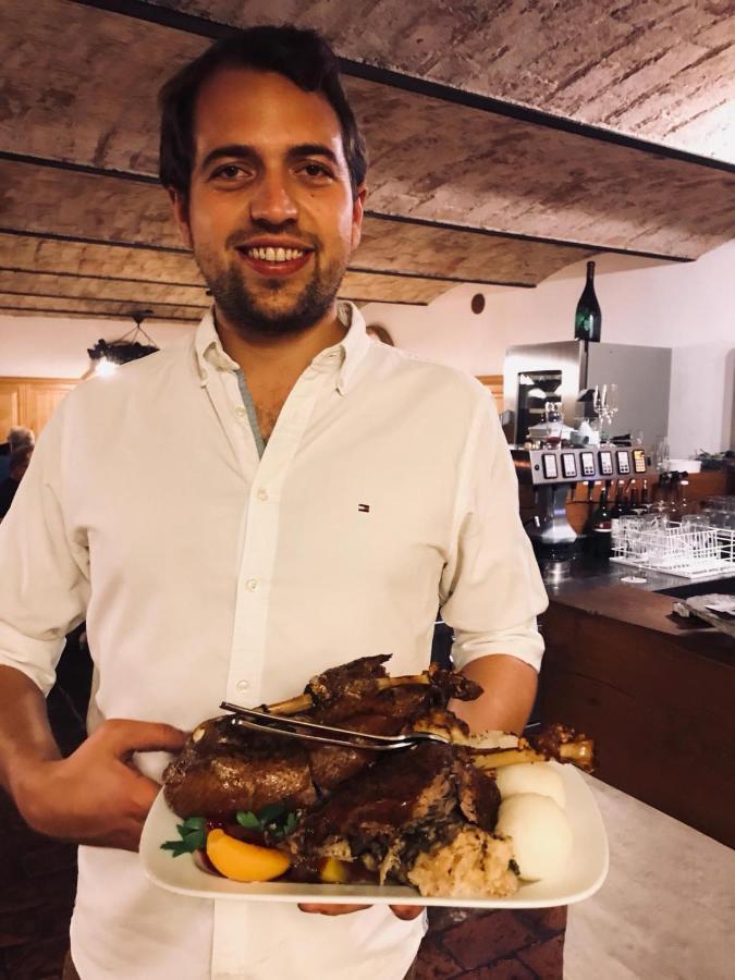 Weingut Burger Hotel Kalladorf Екстериор снимка